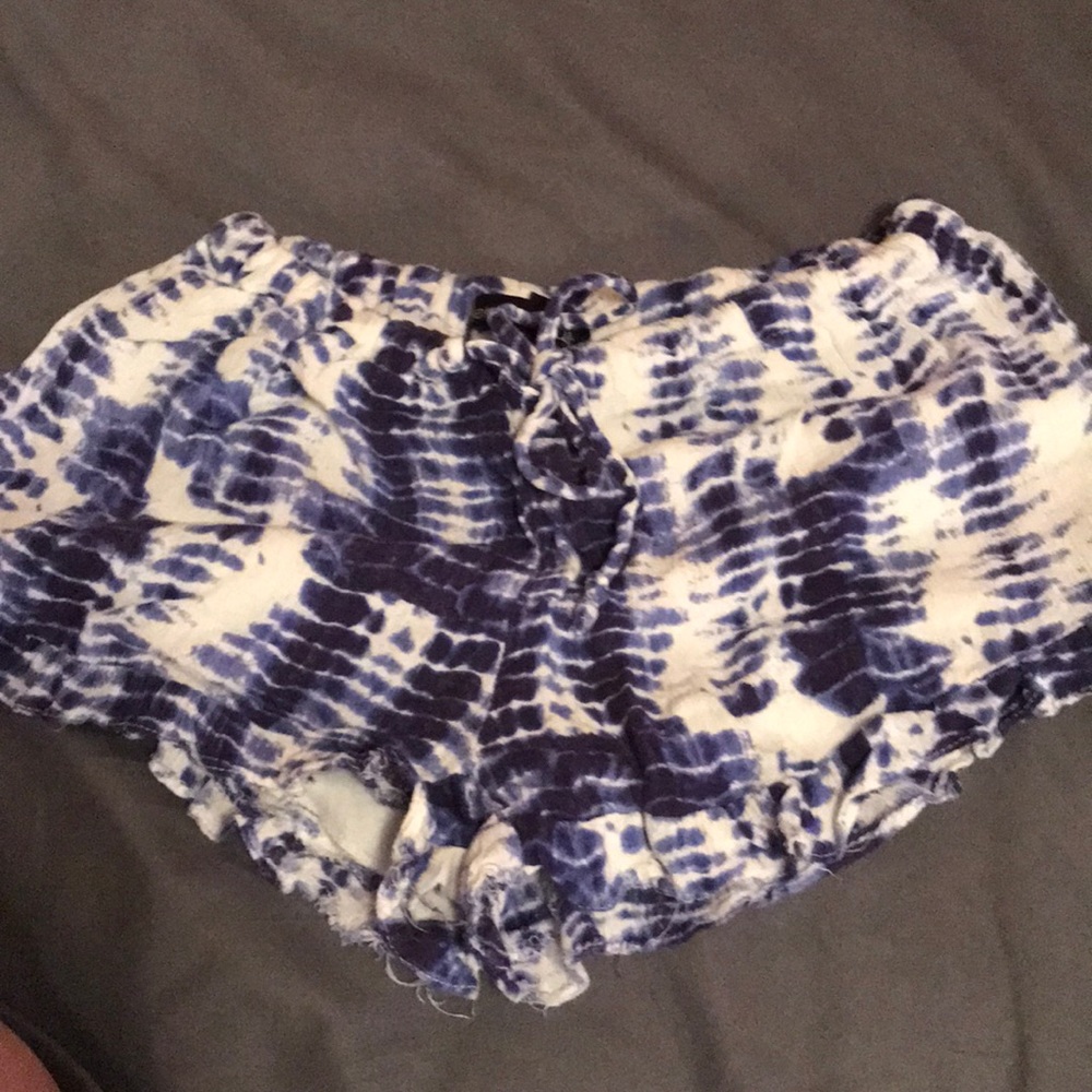 3 /$25 Flowy shorts